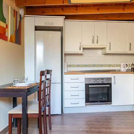 Calido Apartamento En Centro Con Terraza Apartment *