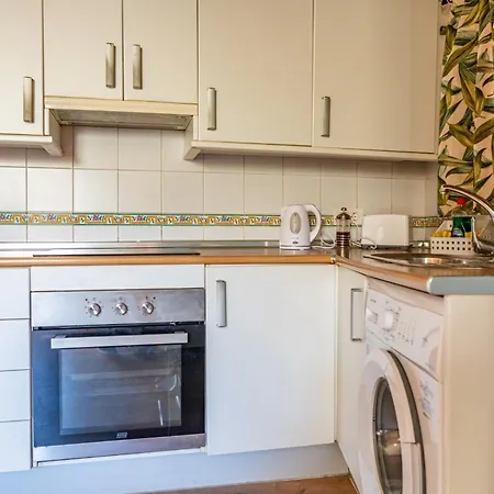Calido Apartamento En Centro Con Terraza Apartment *