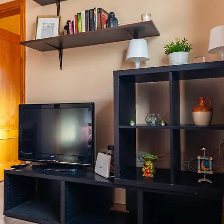 Calido Apartamento En Centro Con Terraza Malaga